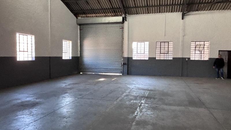 To Let Commercial Property for Rent in Montague Gardens Western Cape